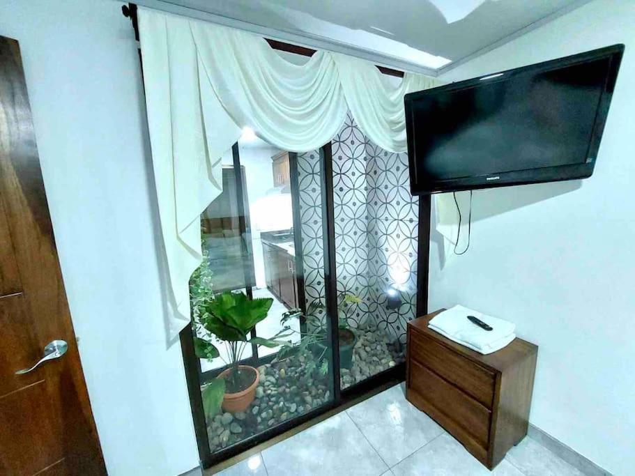 Airport Sjo Residence - Edward & Familia Inn Río Segundo 外观 照片