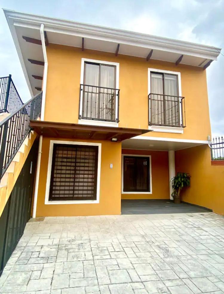 Airport Sjo Residence - Edward & Familia Inn Río Segundo 外观 照片