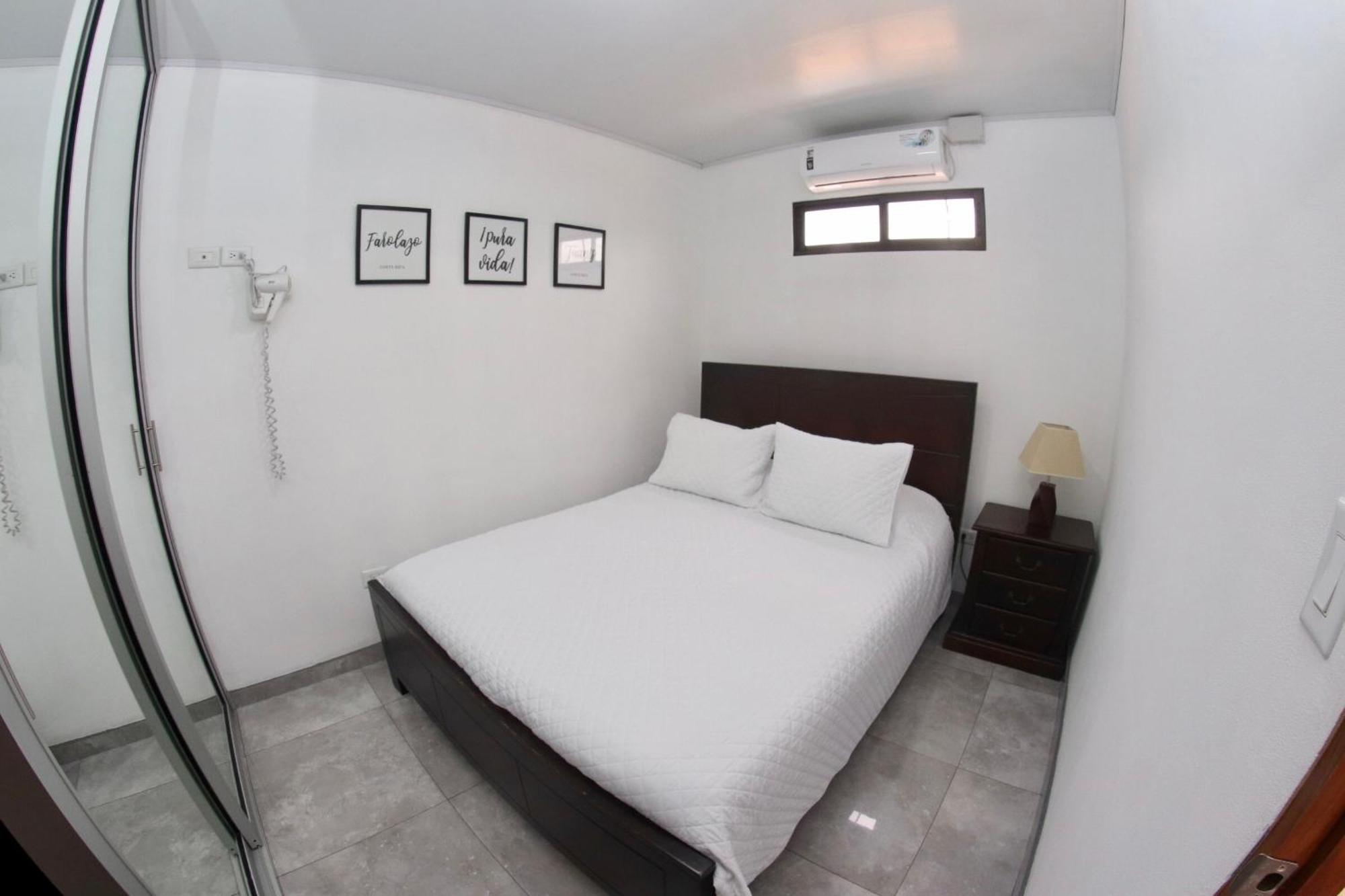 Airport Sjo Residence - Edward & Familia Inn Río Segundo 外观 照片