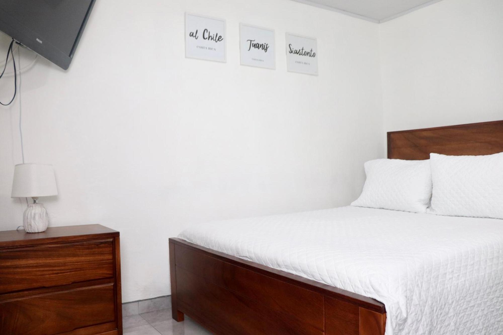 Airport Sjo Residence - Edward & Familia Inn Río Segundo 外观 照片
